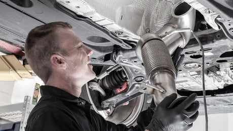 INTEGRATED ENGINEERING / DOWN-PIPE WITH 200 CELL HIGH-FLOW CAT (IEEXCI3) *** AUDI A3 / 8V (2015-2021), VOLKSWAGEN GOLF / GOLF GTI / JETTA GLI / MK7 / MK7.5 (2015-2021) *** 1.8T / 2.0T / FWD ENGINE